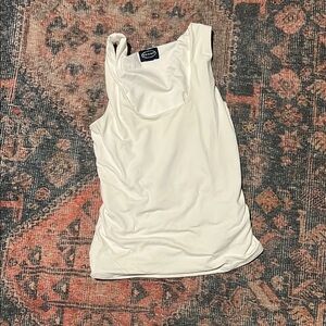 Scoop Scoopneck Sleeveless Top